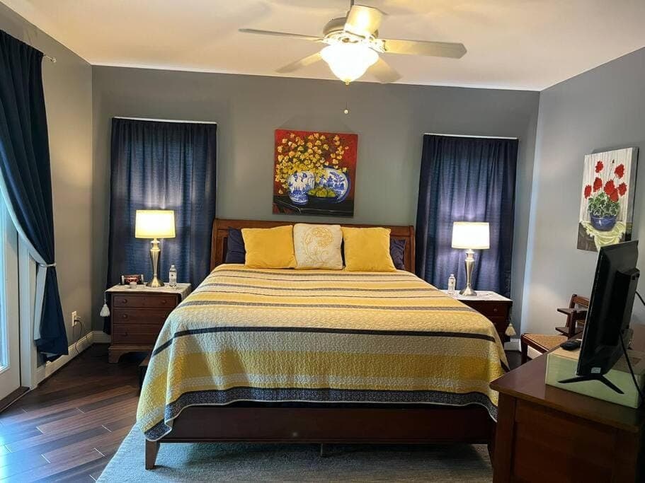 Bedroom