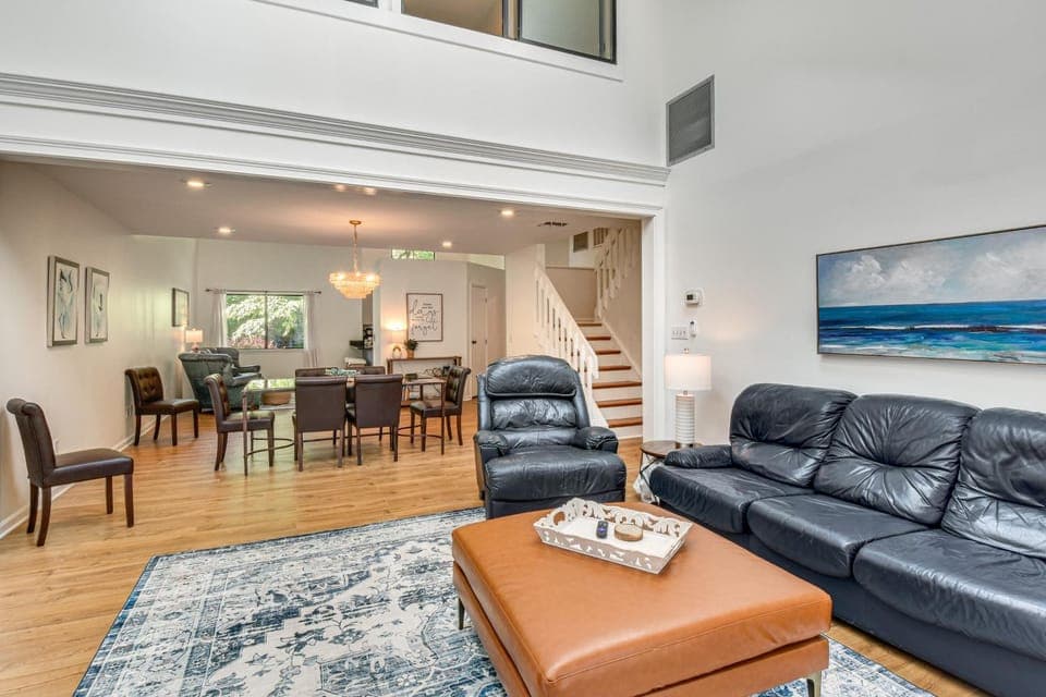 Keowee Key Condo w/ Lake Access & Community Pools! House in Lake Keowee