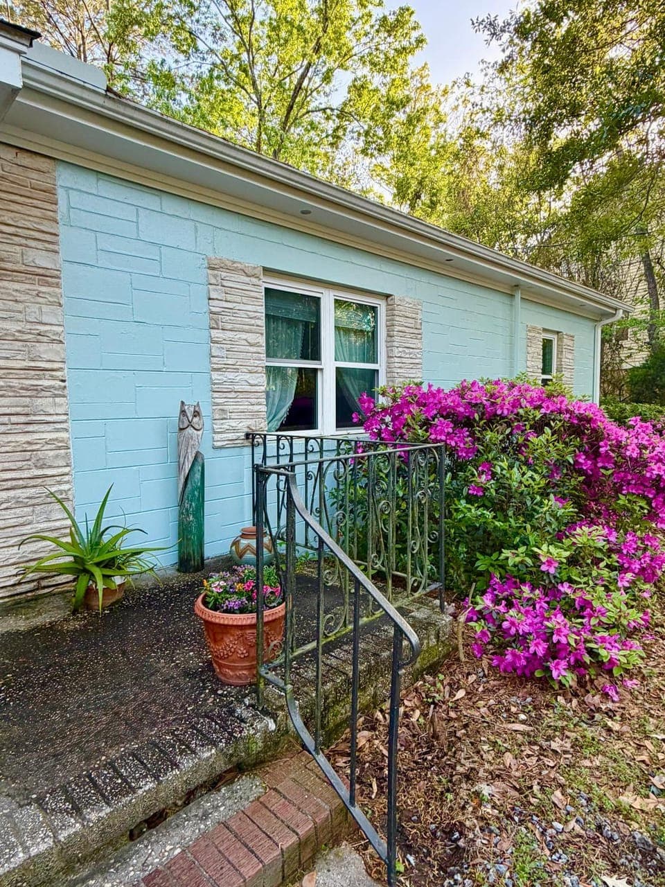 Casita Theresa- 5 min to downtown 15 min to beach House in James Island
