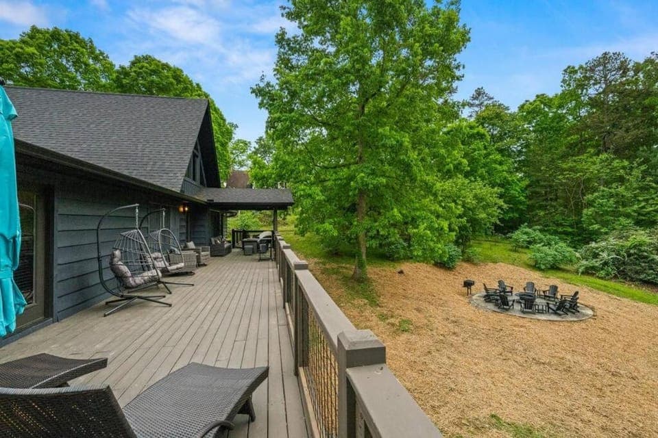 WOW! New Lodge Golf Simulator Sleeps20 Great Loc House in Sevier County