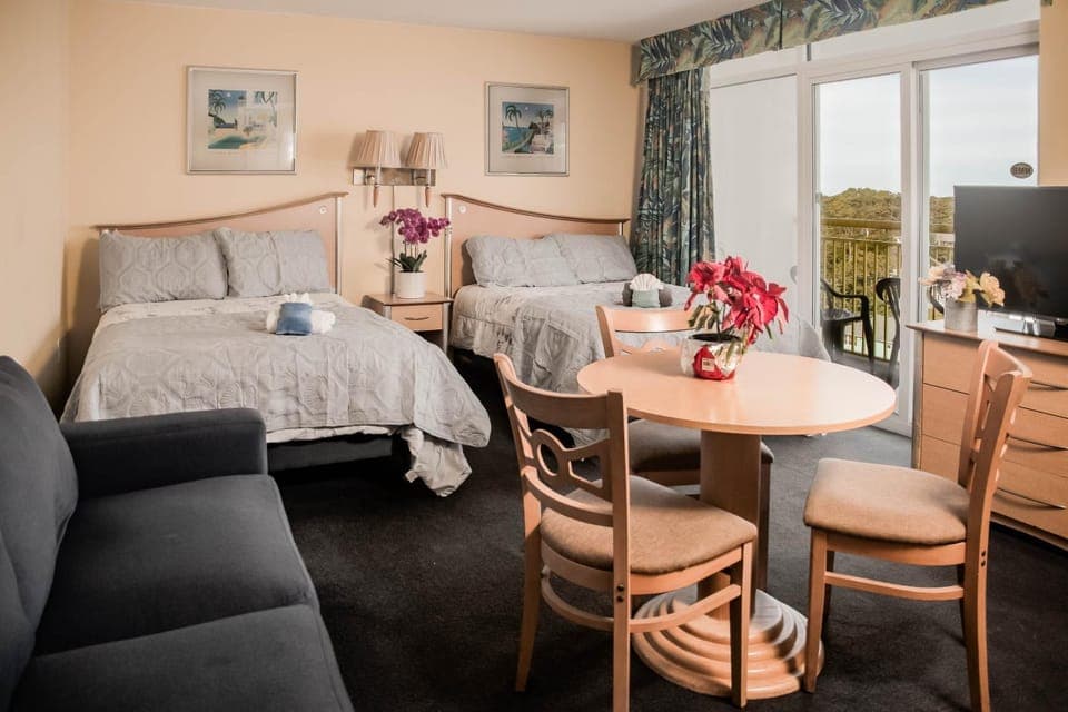 Oceanview Condo with Best Water Facilities In Baywatch Resort Apartment hotel in North Myrtle Beach