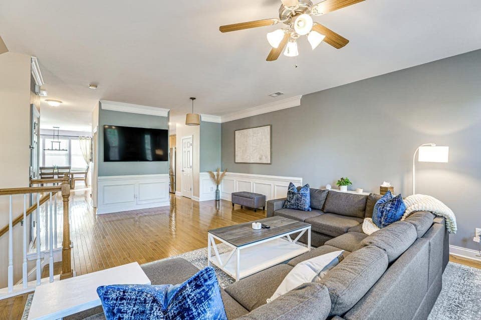 Townhome 3 Mi to Wescott Park & Golf Course! House in Summerville