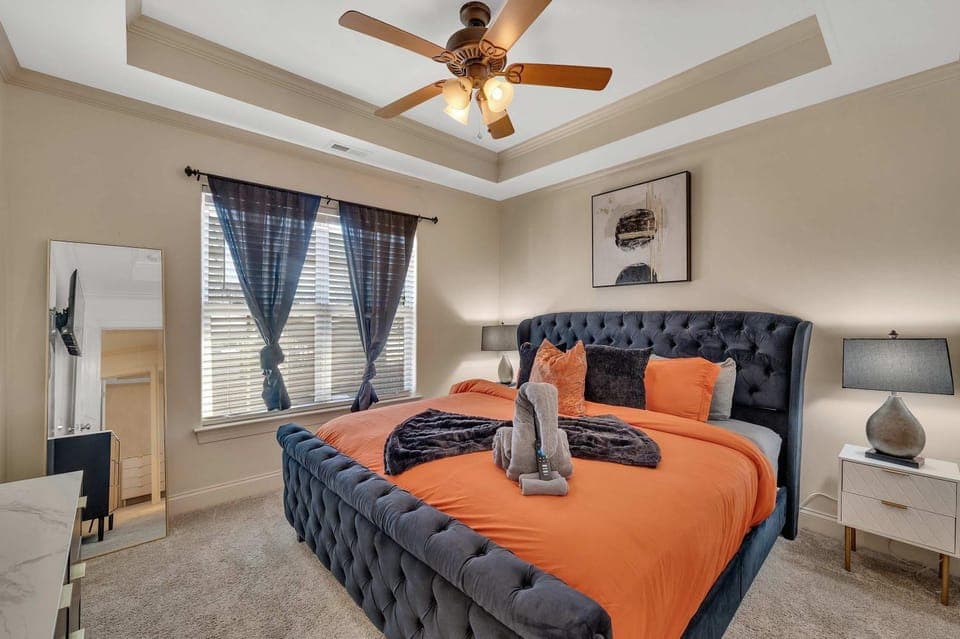 Cozy 2B Townhouse - King Bed House in Kannapolis