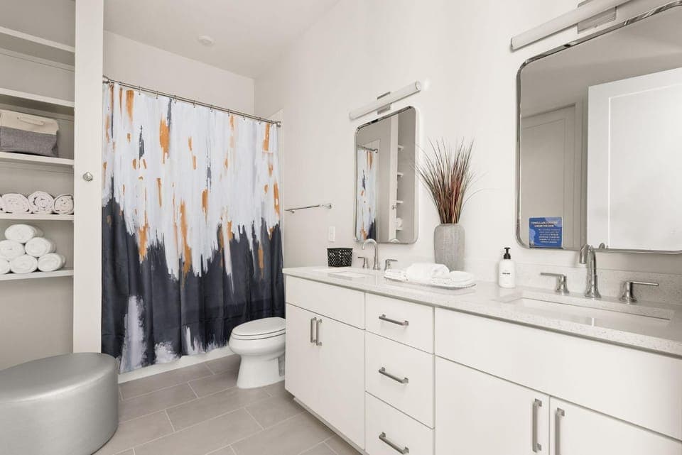 Toilet, Bathroom