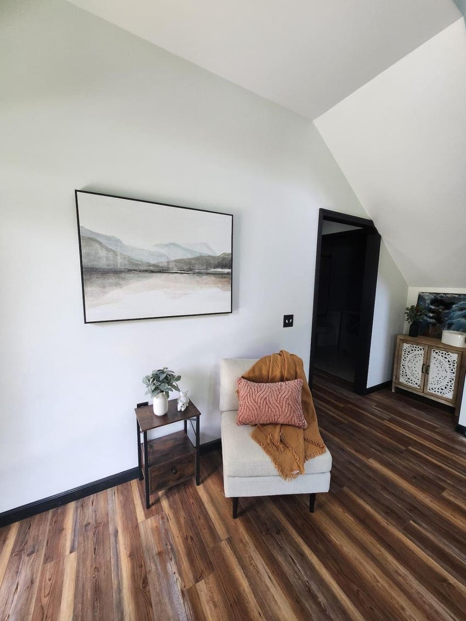 Living room, Seating area, Facility for disabled guests