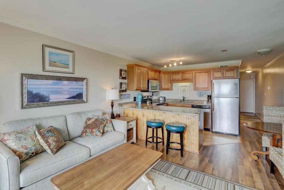 Breakers 216 Villa in Coligny Beach