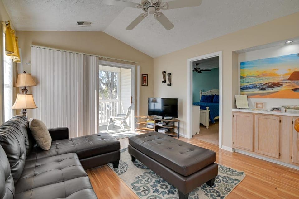 4 Mi to Beach: Golf Getaway at River Oaks Resort! House in Carolina Forest