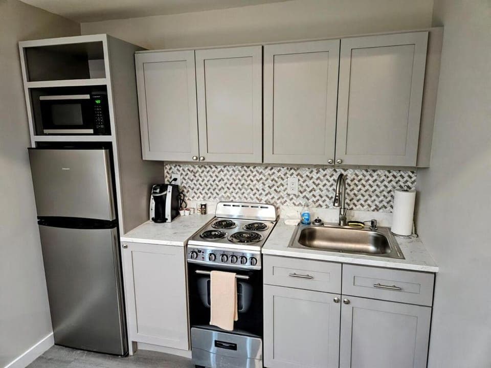 New Modern Studio in Maryville -105 Apartment in Maryville