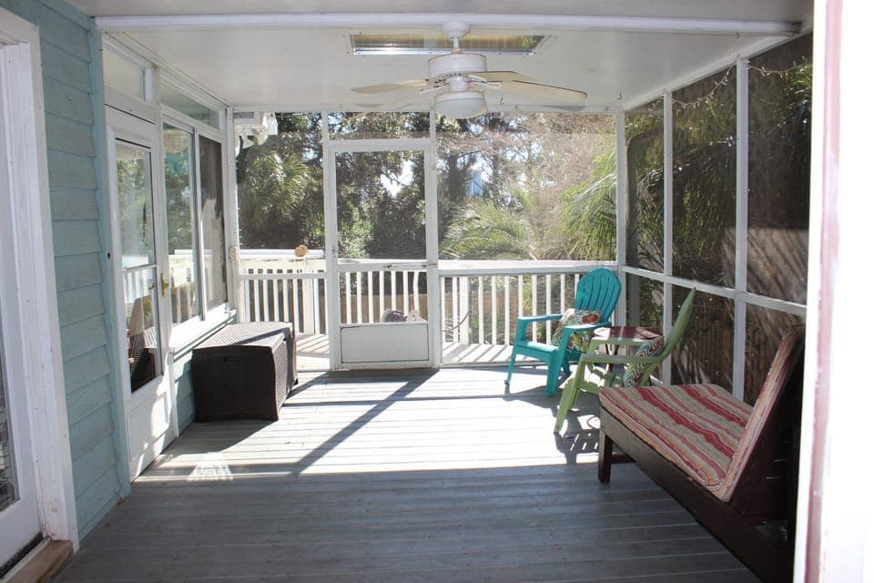 Gone Coastal House in Folly Beach
