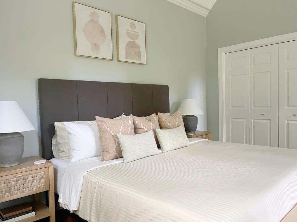 Bed, Bedroom, wardrobe