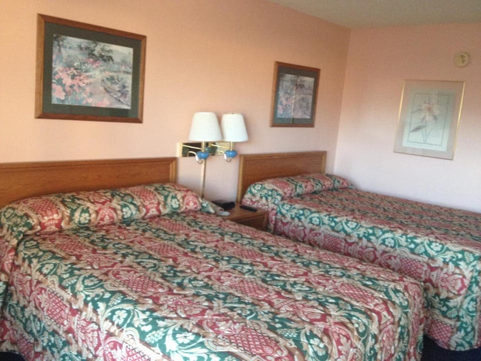 Budget Inn Express Bristol Hotel in Bristol