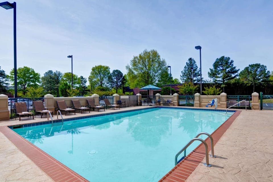 On site, Pool view, Swimming pool, Swimming pool