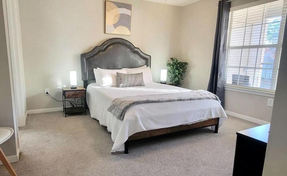Bed, Bedroom