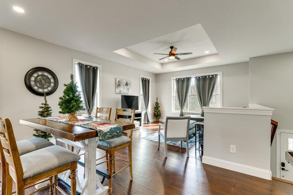 Cherokee Lake Retreat w/ Views in Morristown! House in Morristown