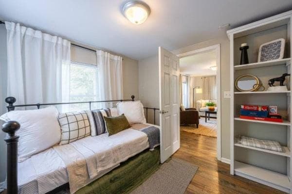 Downtown Bungalow House in Athens
