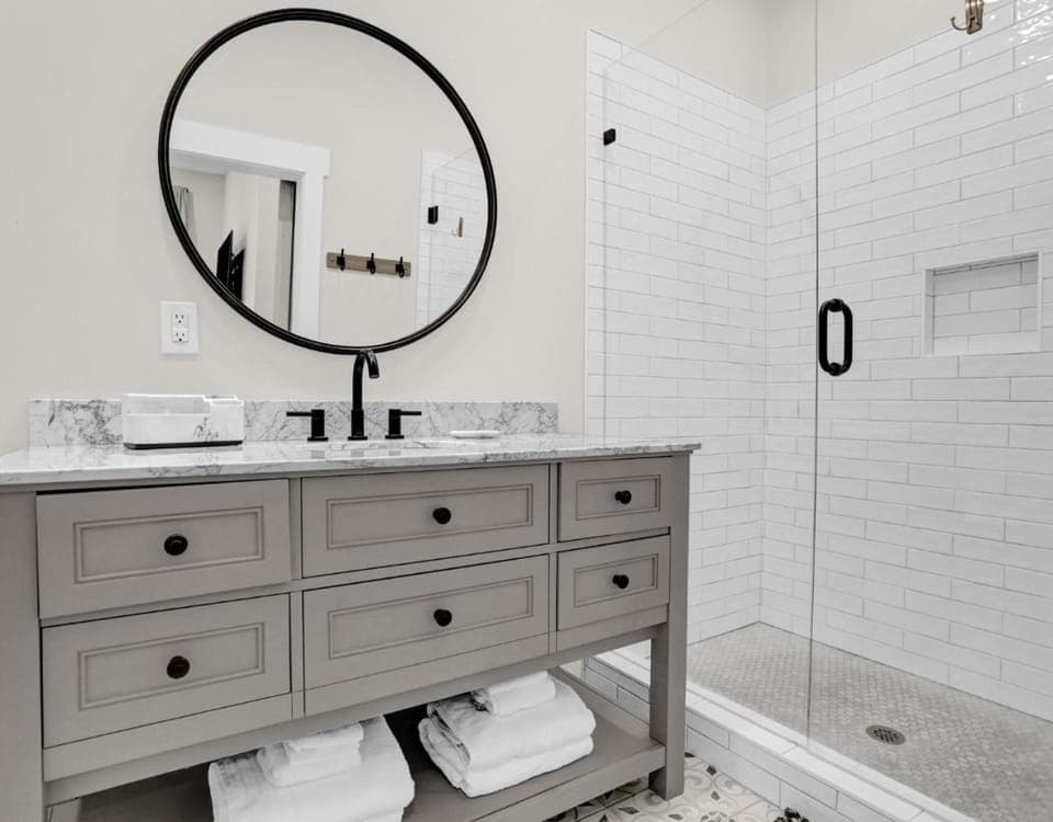 Shower, Bathroom