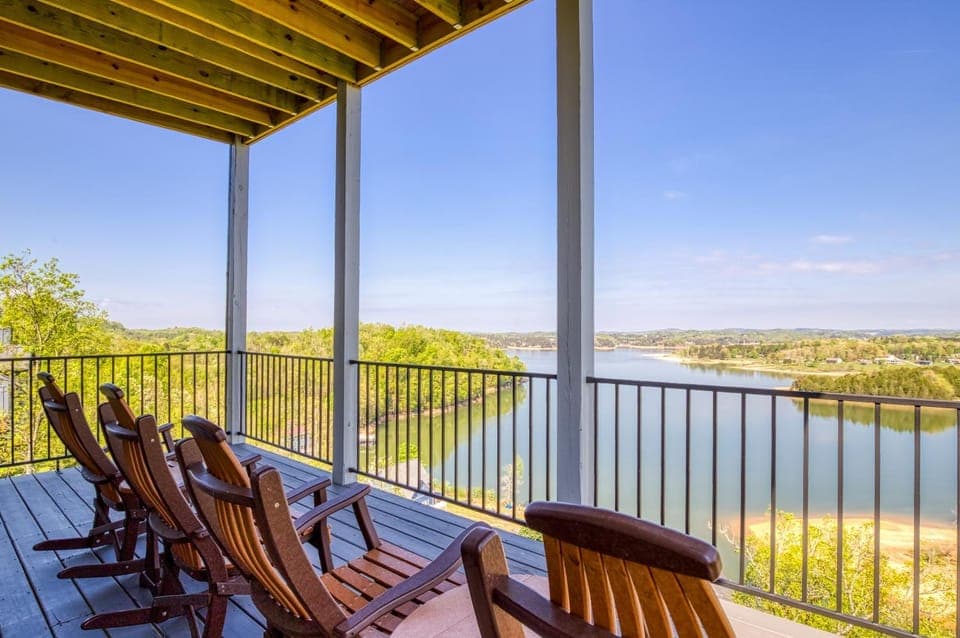 Day, Natural landscape, View (from property/room), Balcony/Terrace, Seating area, Lake view, Mountain view