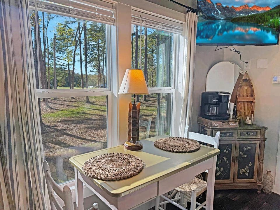 Little Dolly (In The Pines at KY Lake) 105 Pine Grove Lane, Dover, TN 37058 House in Lake Barkley