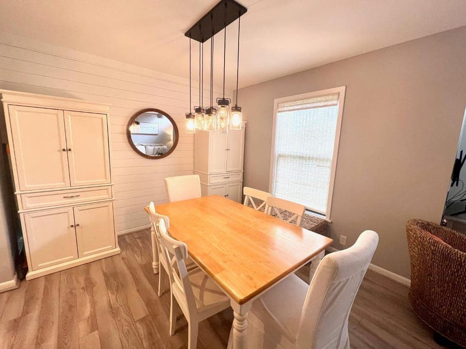 Serene Top Floor Villa Under the Ancient Oaks 1822 Villa in Seabrook Island