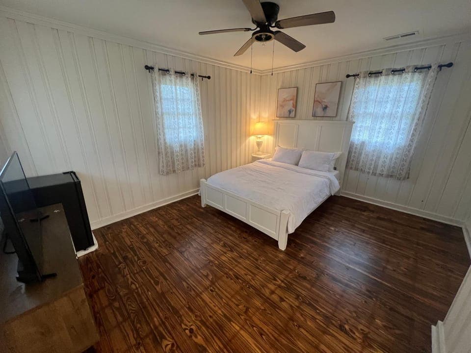 Private Room in Milledgeville Bed and Breakfast in Milledgeville