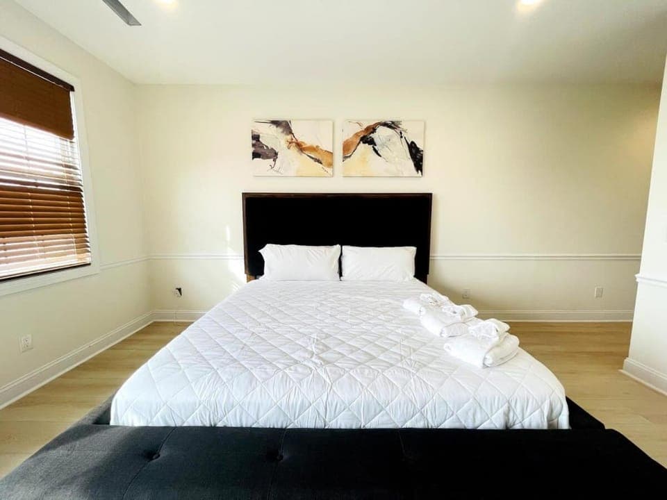 The best location amazing Ocean View 7BR pool Apartment in Atlantic Beach