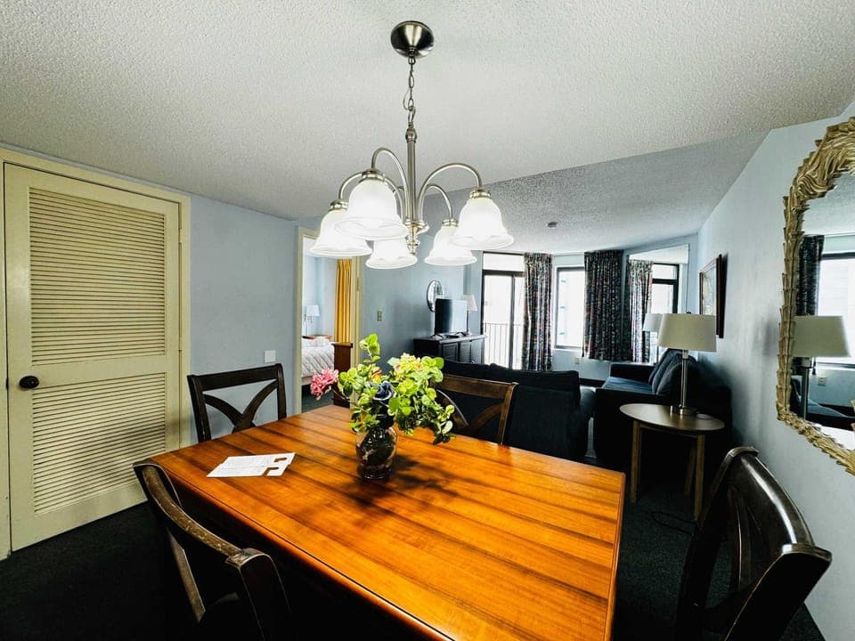 By the ocean beautiful condo at Beach Colony Apartment in Myrtle Beach