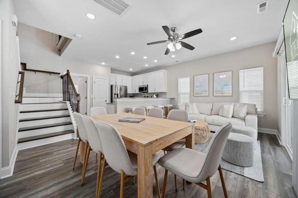 Ace Basin - Across From Ocean - Pet Friendly House in Myrtle Beach