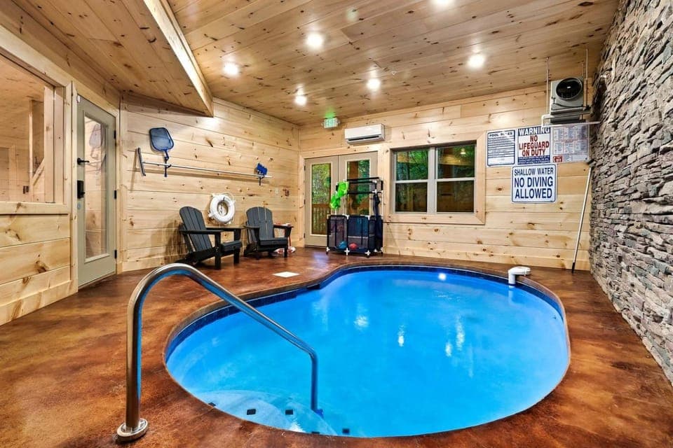 Gorgeous Cabin with Arcade Games, Pool and Endless Entertainment in Tennessee Cabin in Gatlinburg