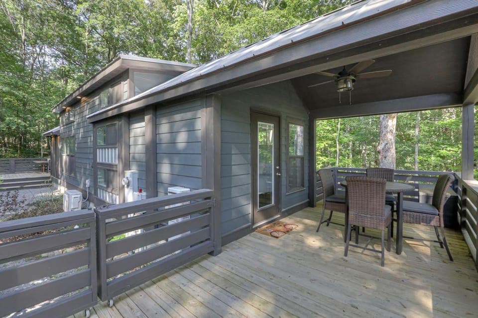 Gorgeous Cottage with Fire Pit and Barbecue in Tracy City, Tennessee House in Tennessee