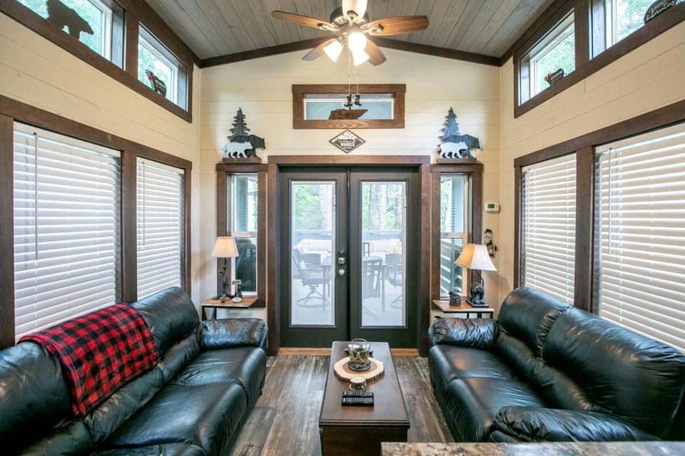 Stunning Cottage Nestled Amidst Trees with Fire Pit in Monteagle, Tennessee House in Tennessee