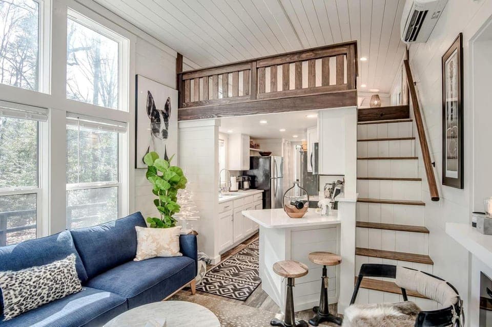 Charming Cabin with Stunning Sights in Monteagle, Tennessee Cabin in Monteagle