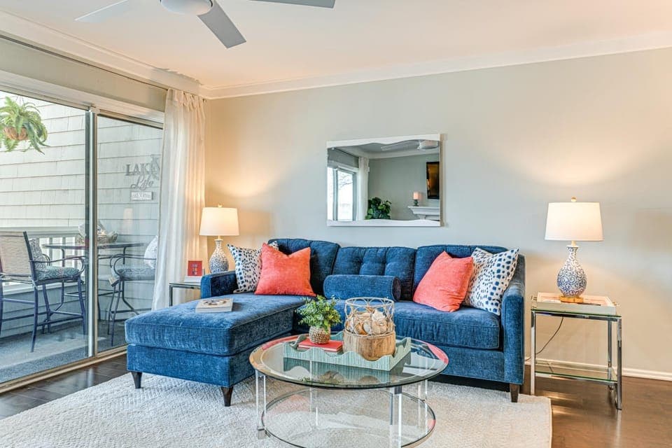 Waterfront Lake Norman Retreat w/ Balcony House in Cornelius