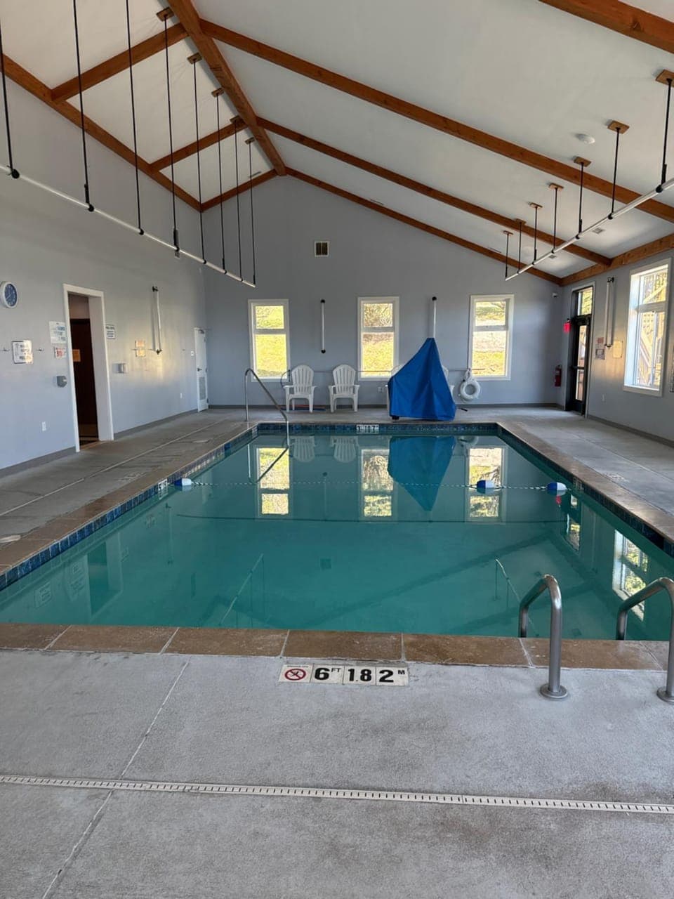 Pool view, Swimming pool