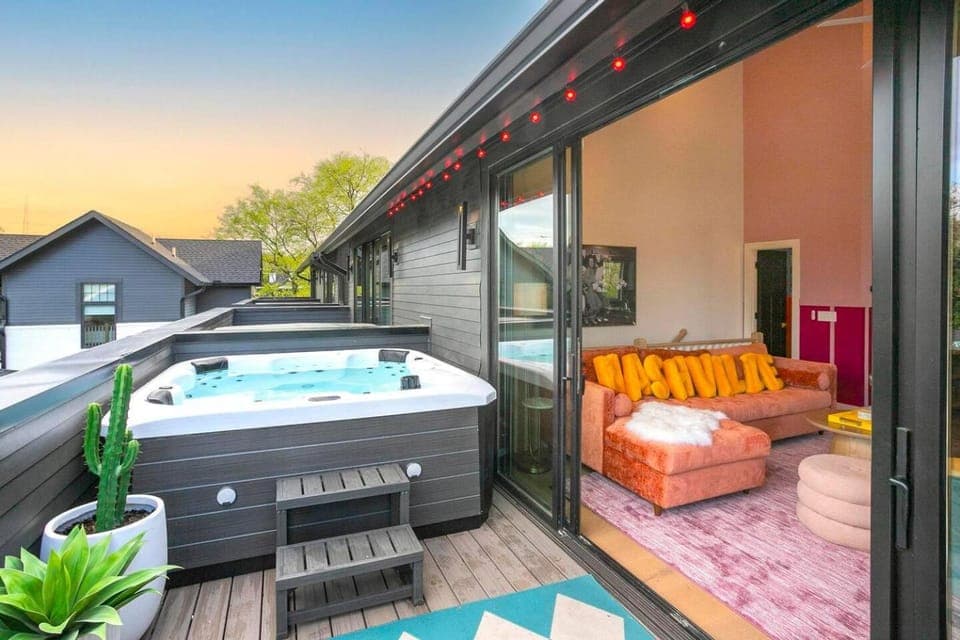 Hot Tub