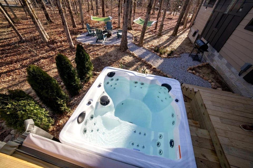 Fantastic Secluded Cabin in Monteagle, Tennessee Cabin in Tennessee