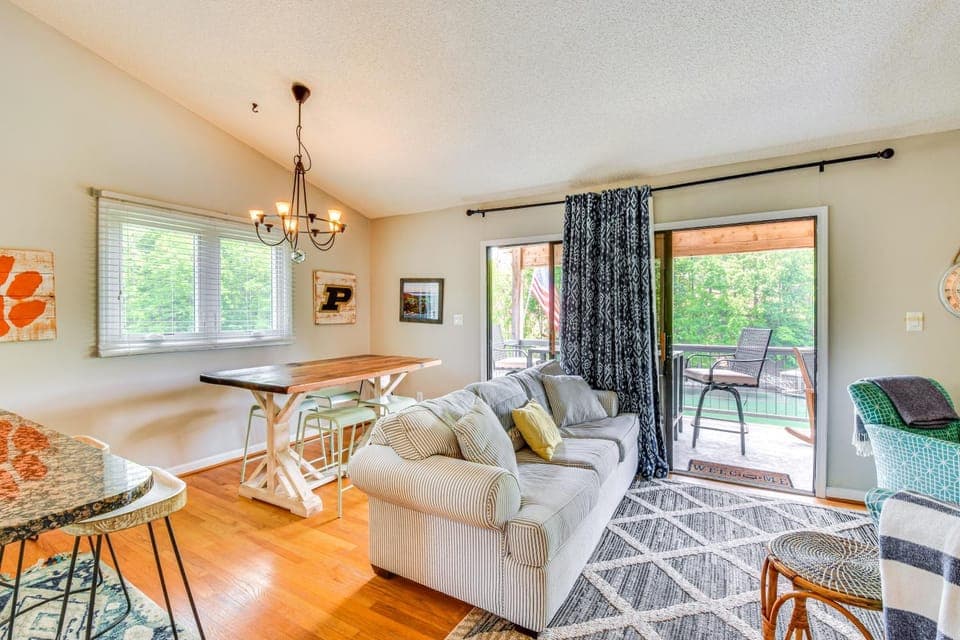 7 Mi to Clemson Stadiums: Lake Keowee Getaway! House in Seneca