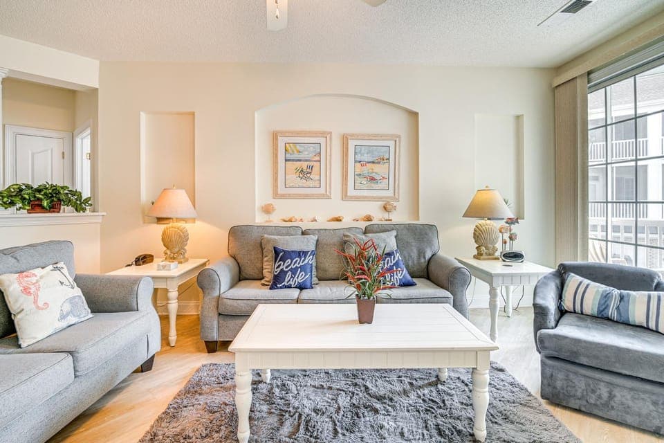 4 Golf Courses On-Site: North Myrtle Beach Villa! Villa in North Myrtle Beach