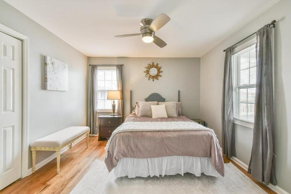 Bed, Bedroom