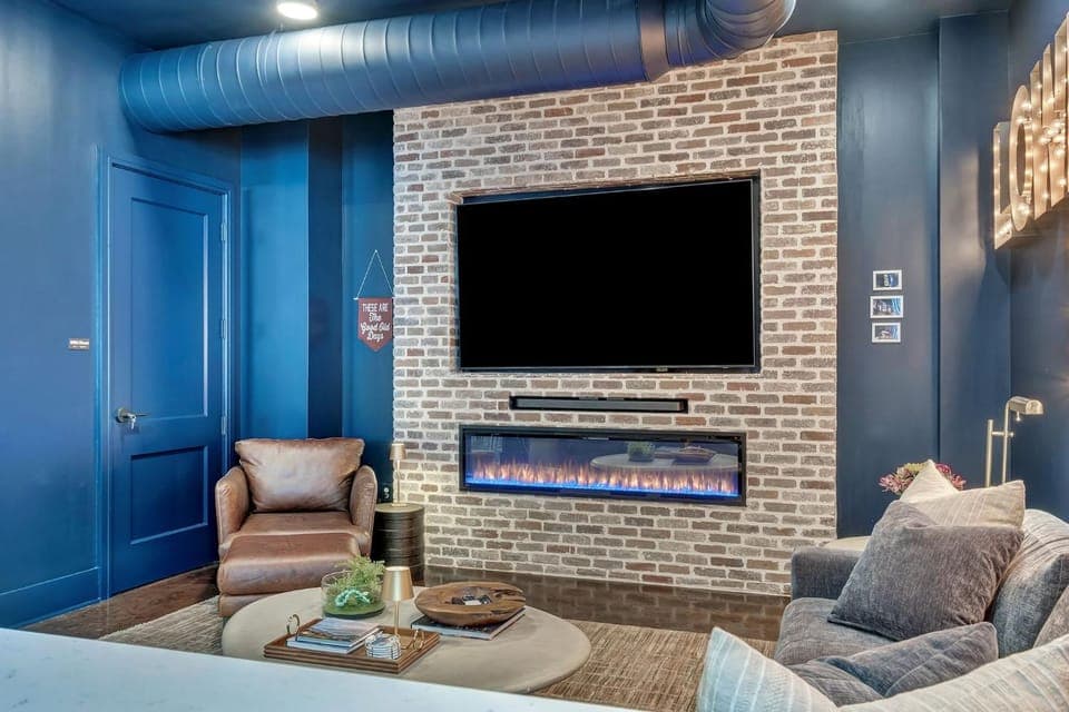 TV and multimedia, Living room, Seating area