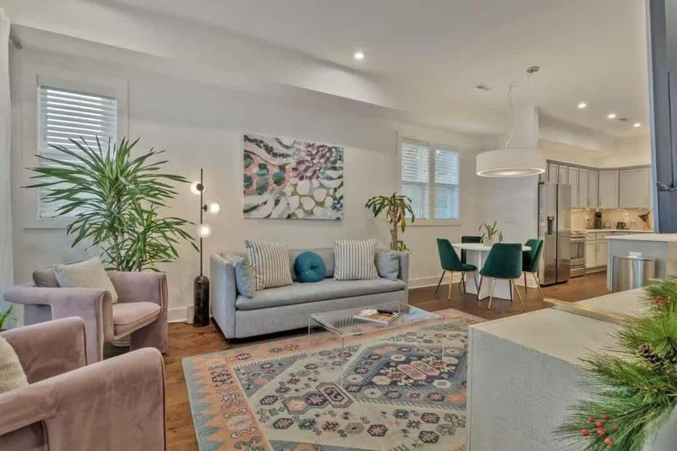 The Hall Haus by Stay Local Nashville House in Madison