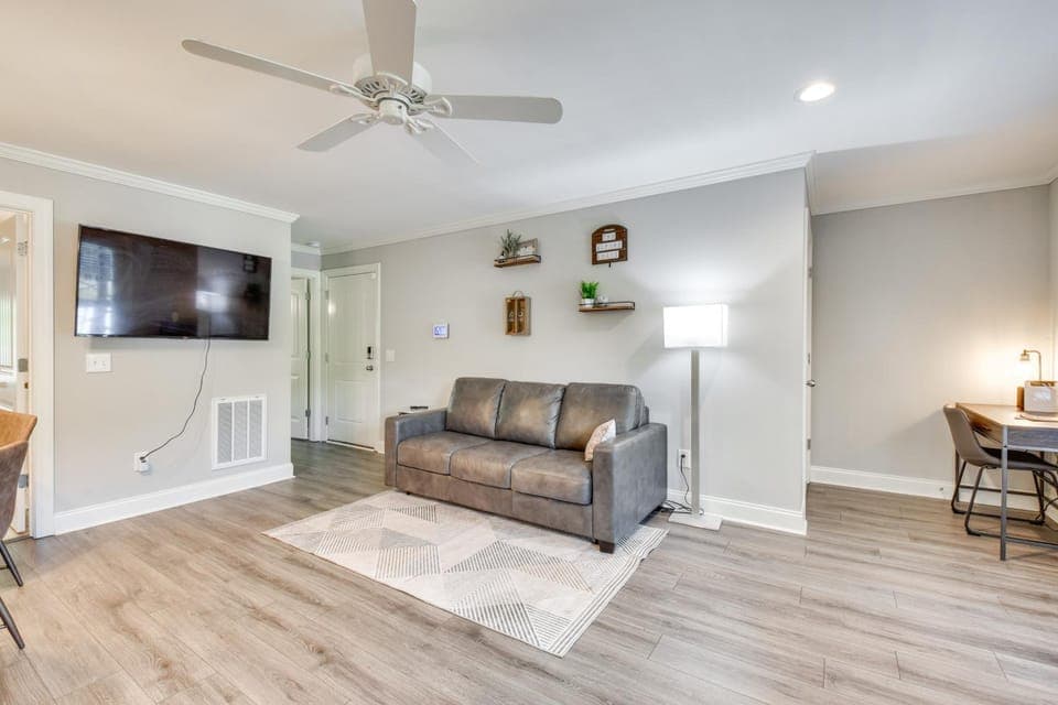 Walk to Main St & River: Downtown Helen Condo House in Helen