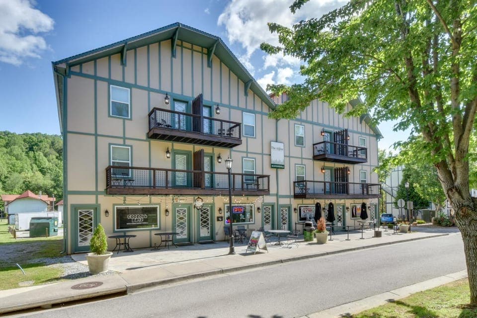 Walk to Main St & River: Downtown Helen Condo House in Helen