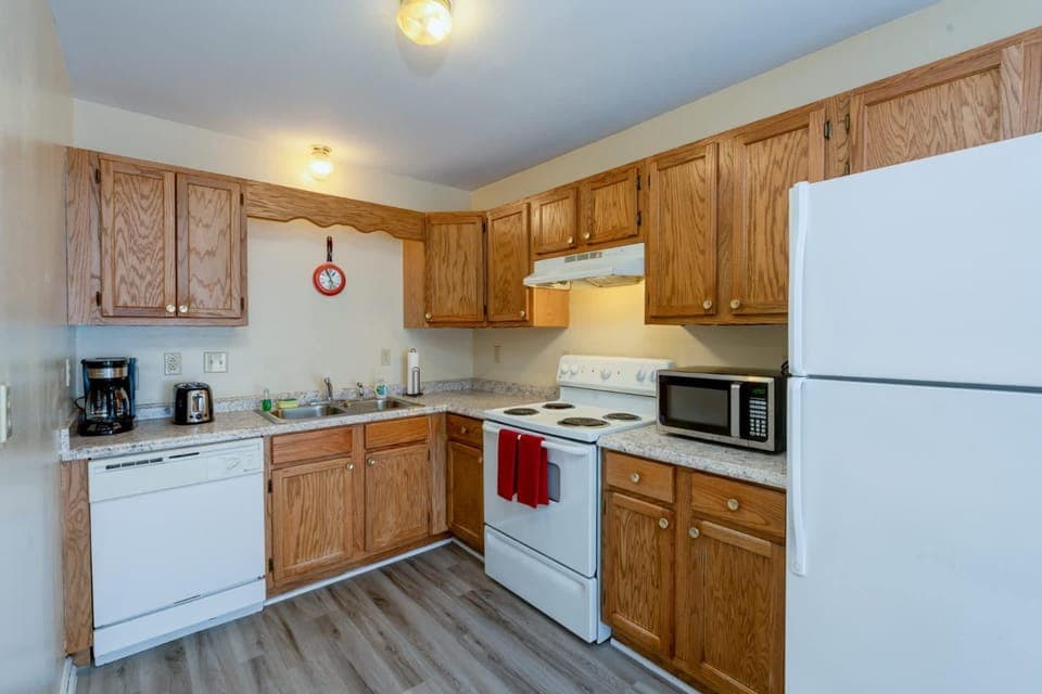 3 Bedroom Home Perfect for Groups House in Nashville