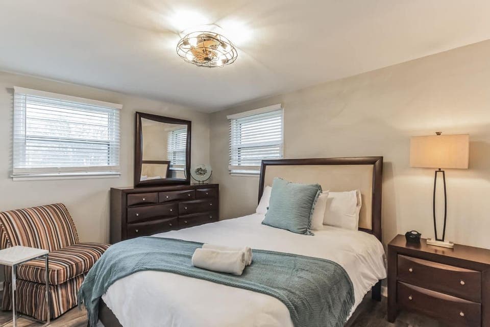 Luxurious 4BR home Pet friendly House in Nashville