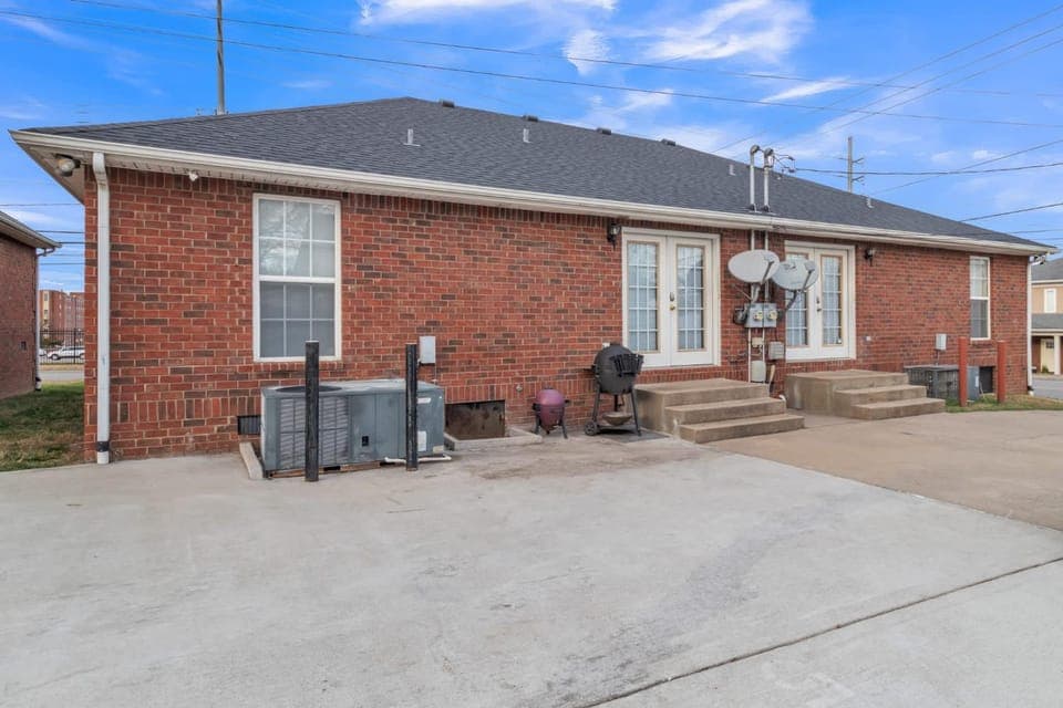 Cozy 3 BDR in West Nashville l close to TSU House in Nashville