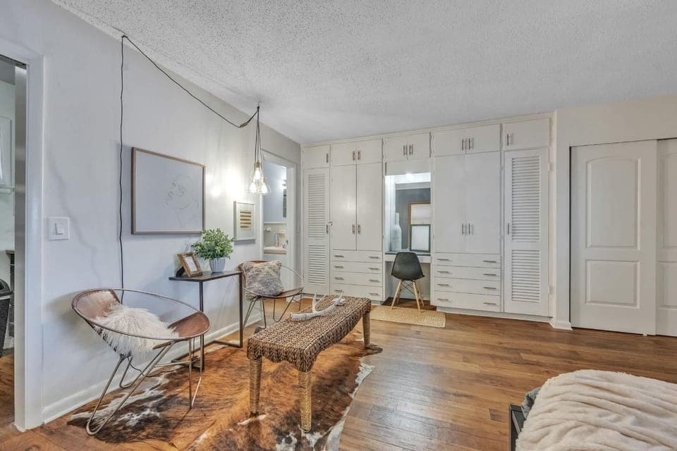Cozy Studio for 2 Highly Walkable - Close to DT Apartment in Berry Hill