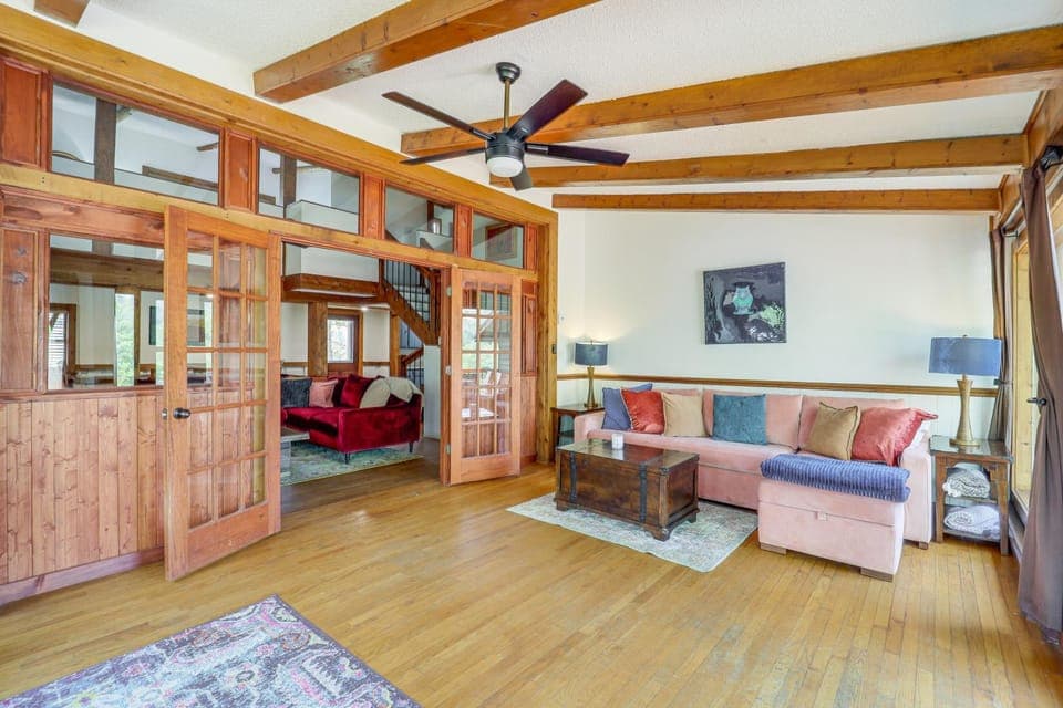 2 Mi to Appalachian State: Cabin w/ Outdoor Spaces Cabin in Boone