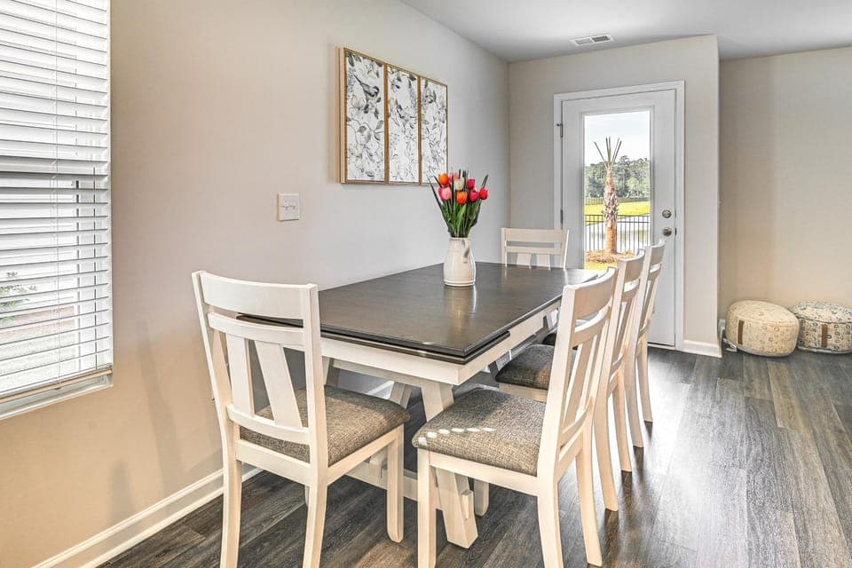 3 Mi to Shore: Family Townhome in Surfside Beach House in Garden City