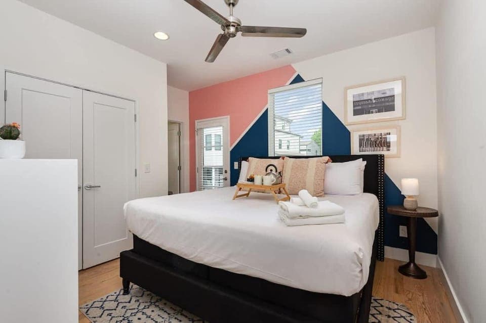 Citrine-Private Patio & Balcony-Near Germantown House in East Nashville