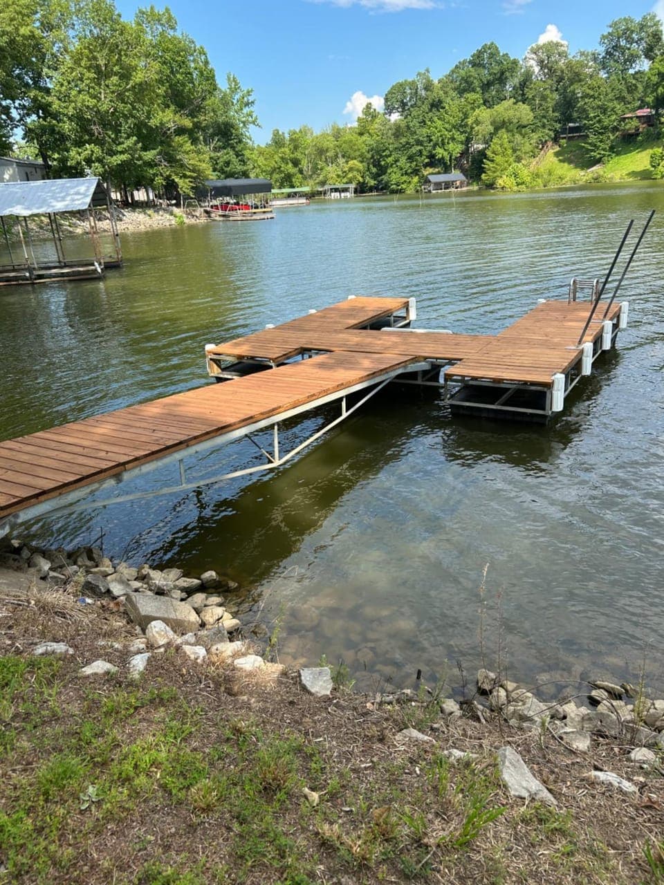 TN River Retreat Campground/ 
RV Resort in Tennessee